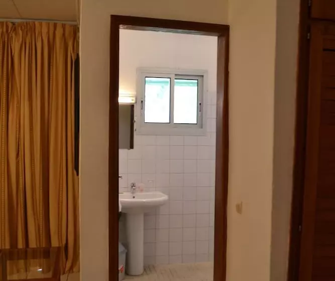 هتل L'aquarius Marina 2000