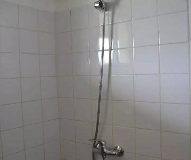 هتل L'aquarius Marina 2000