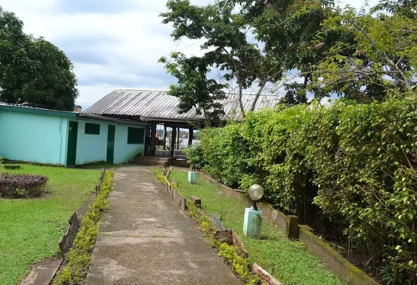 هتل L'aquarius Marina 2000