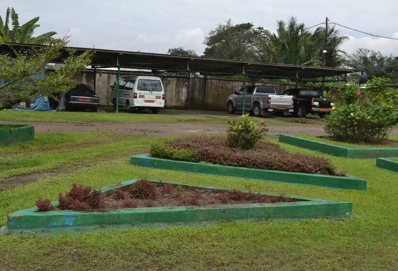 هتل L'aquarius Marina 2000