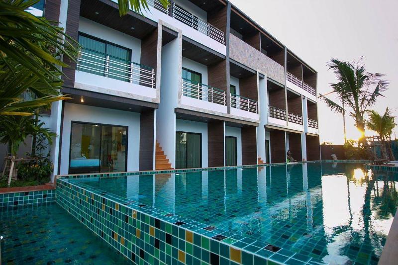 호텔 Rimnatee Resort Trang