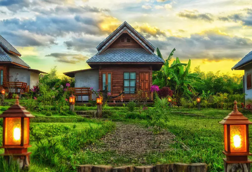 Hotel Tarnjedton Pai Resort