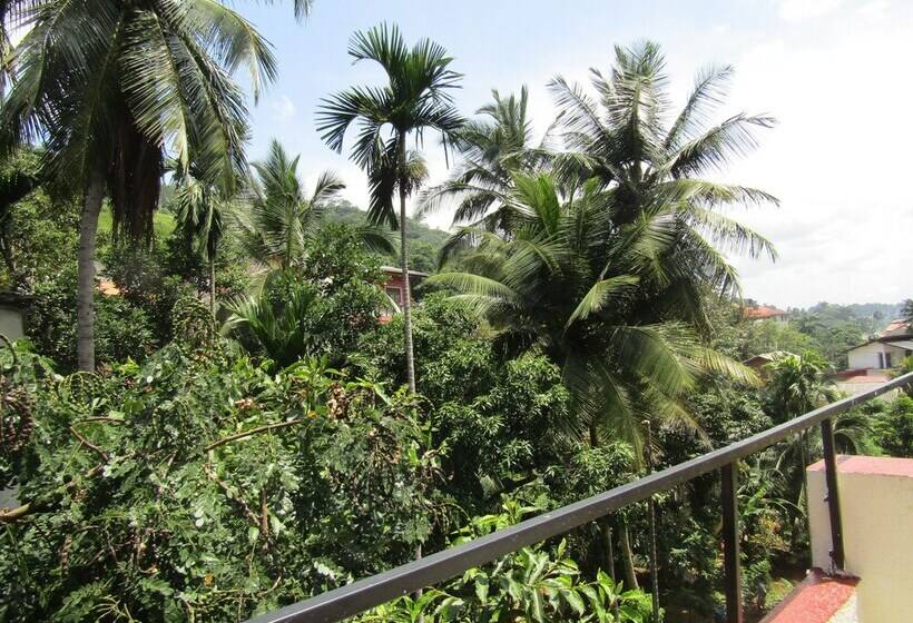 Kandy Backpackers Hostel