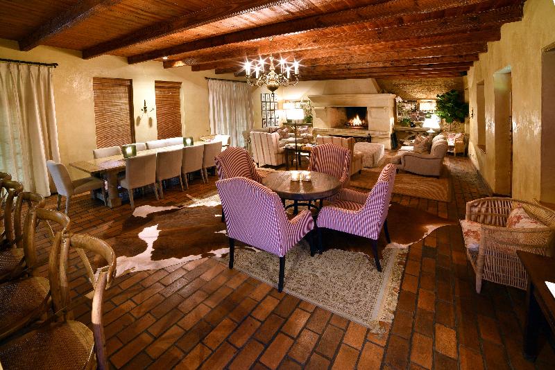 펜션 Avondrood Guest House By The Oyster Collection