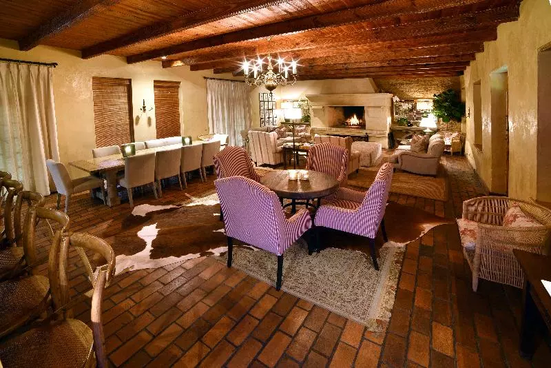 پانسیون Avondrood Guest House By The Oyster Collection