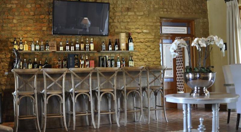 펜션 Avondrood Guest House By The Oyster Collection