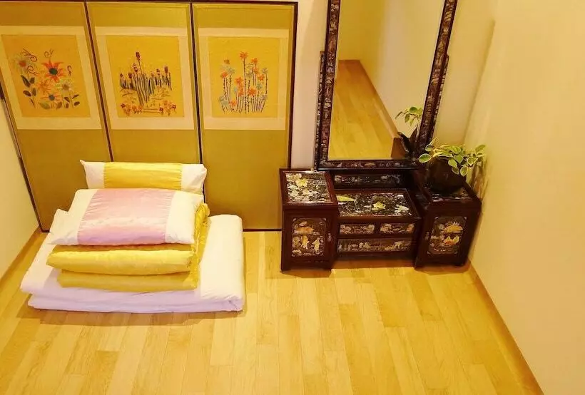 펜션 Hanok Guest House 202
