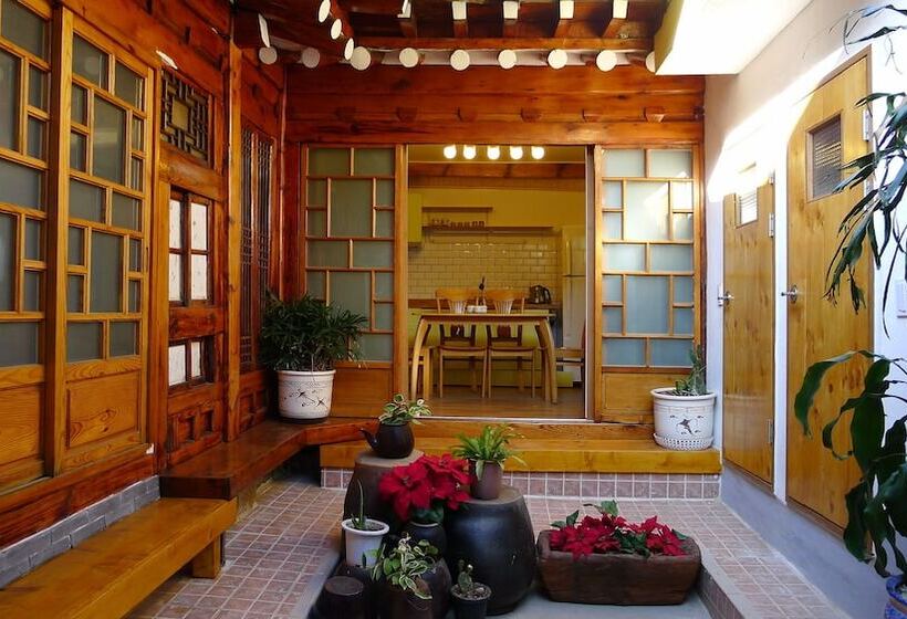 膳宿费 Hanok Guest House 202