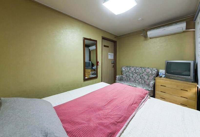 Pensiune Yehadoye Guesthouse