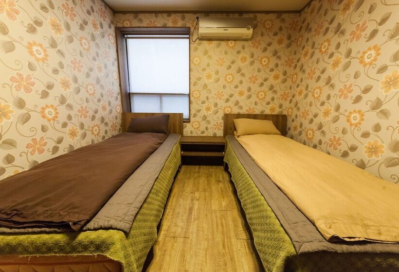 Pensiune Yehadoye Guesthouse