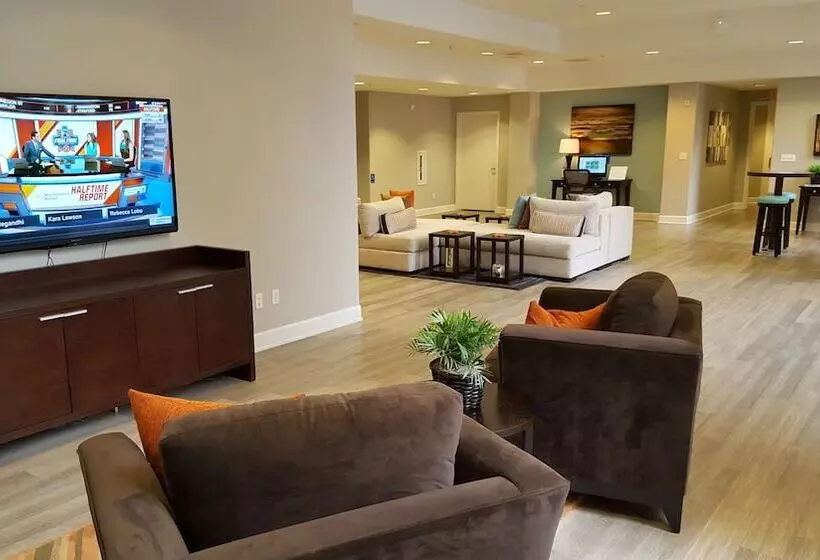 Apartment Near Gaslamp & Convetion Center