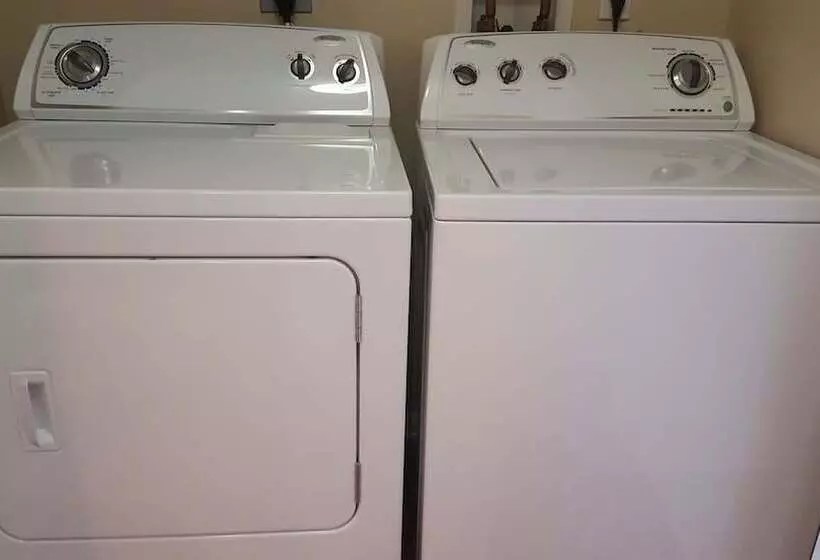 Apartment Near Gaslamp & Convetion Center