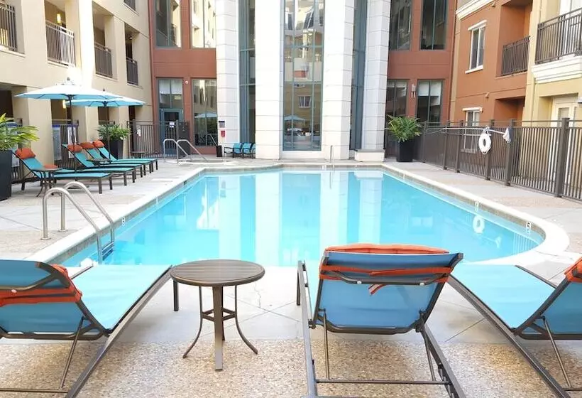 Apartment Near Gaslamp & Convetion Center