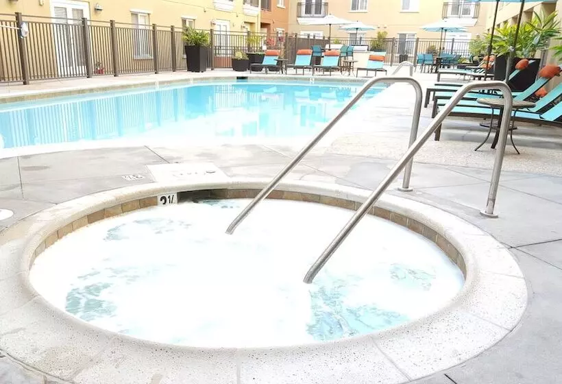 Apartment Near Gaslamp & Convetion Center