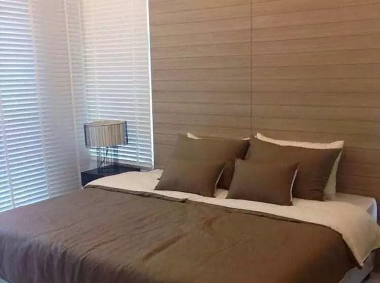 Baan Sarinya Pool Villa