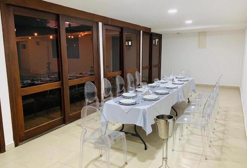 تختخواب و صبحانه Casa San Juan