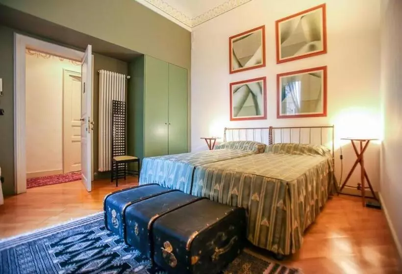 تختخواب و صبحانه L Orangerie Di Cartia Giovanni