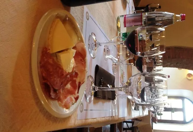 酒店 Agriturismo Podere Ficareto