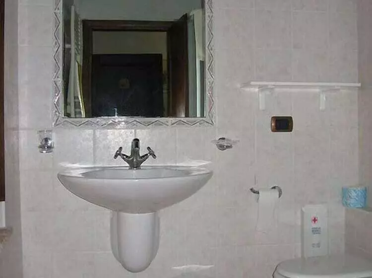 酒店 Agriturismo Podere Ficareto