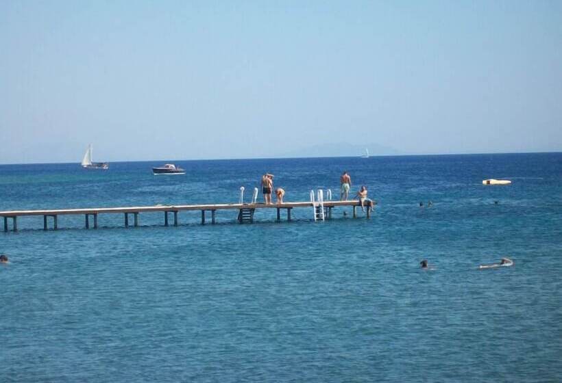 ホテル Aspat Termera Resort