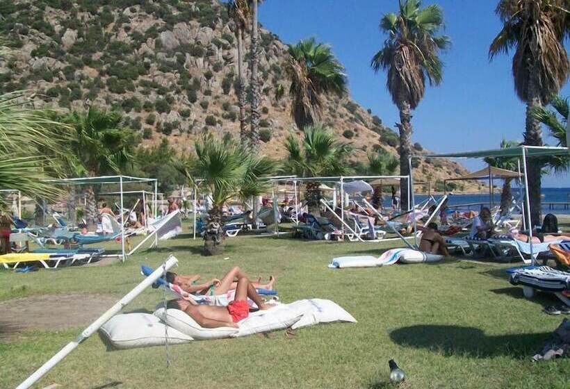 ホテル Aspat Termera Resort