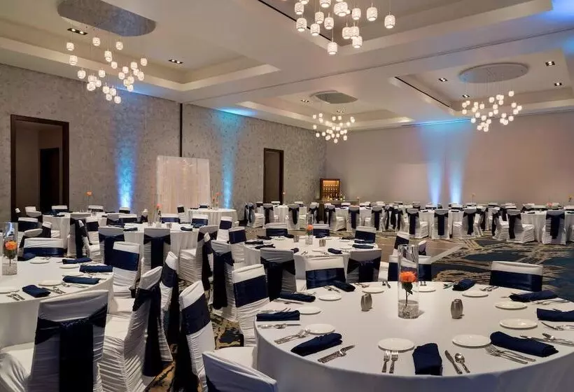 ホテル Buffalo Marriott At Lecom Harborcenter