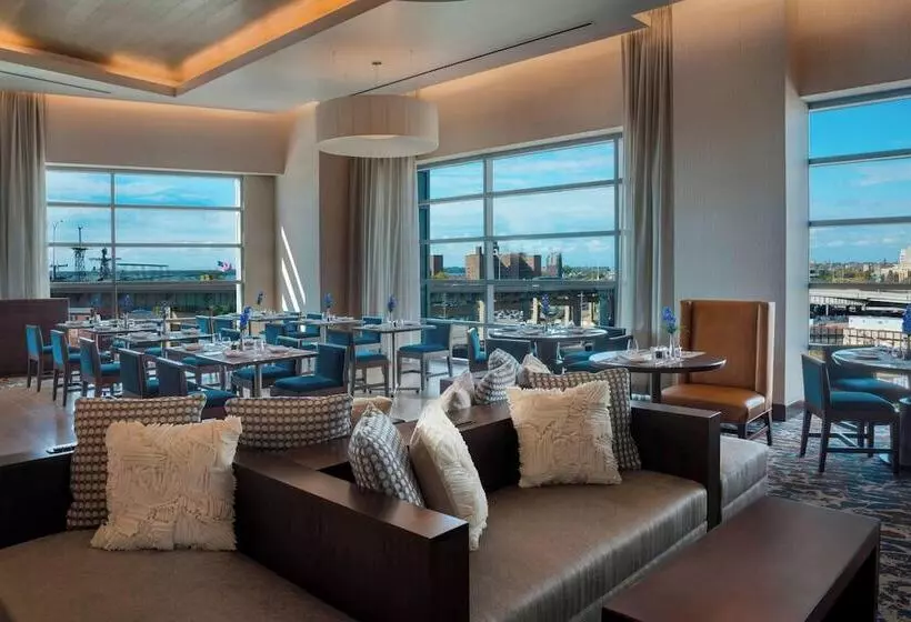 ホテル Buffalo Marriott At Lecom Harborcenter