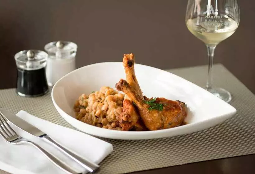 ホテル Buffalo Marriott At Lecom Harborcenter