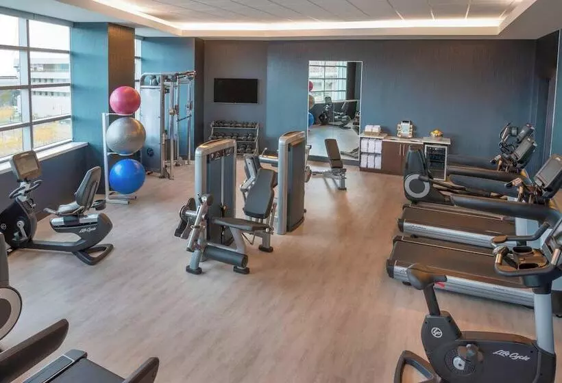 ホテル Buffalo Marriott At Lecom Harborcenter