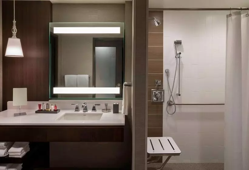 ホテル Buffalo Marriott At Lecom Harborcenter