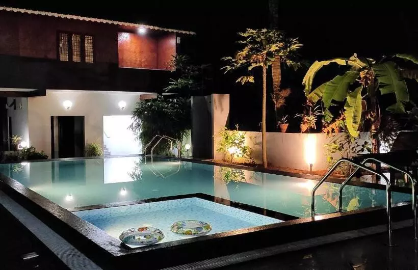 Hôtel Cherai Beach Residency