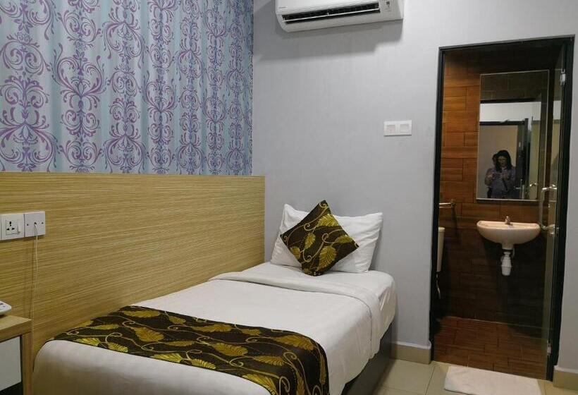 בית מלון כפרי D Metro