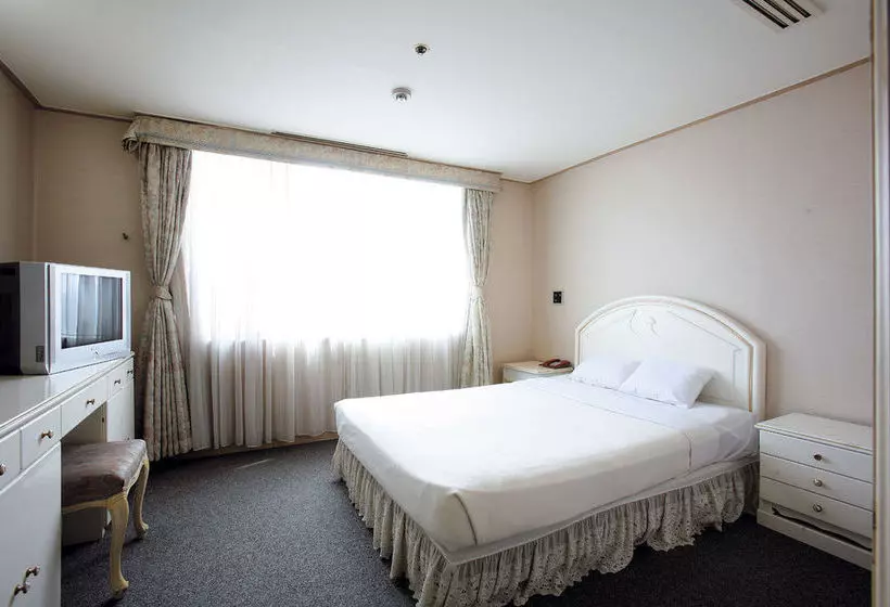 هتل Glory Condo Dogo