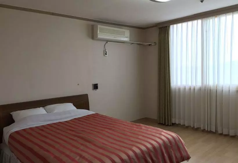 هتل Glory Condo Dogo