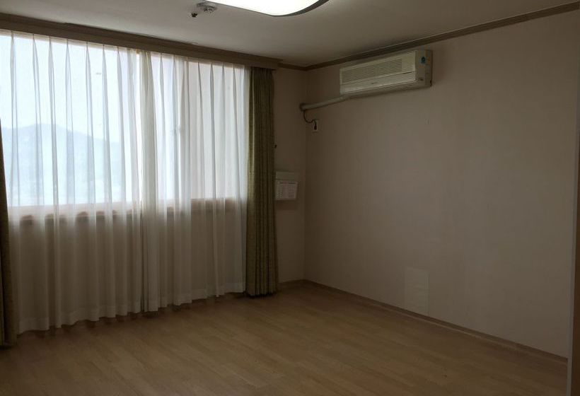 ホテル Glory Condo Dogo