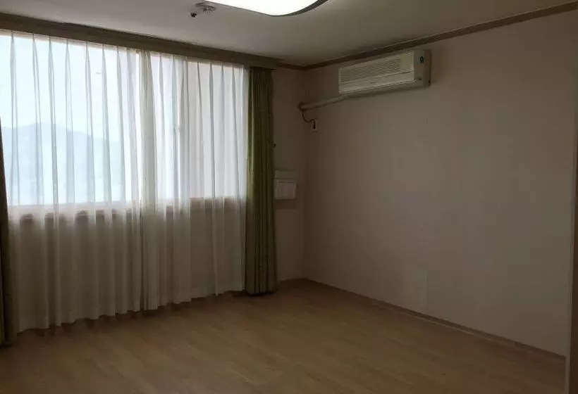 هتل Glory Condo Dogo