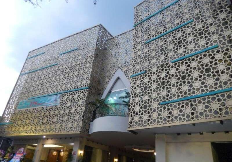 Szálloda Grand Amira