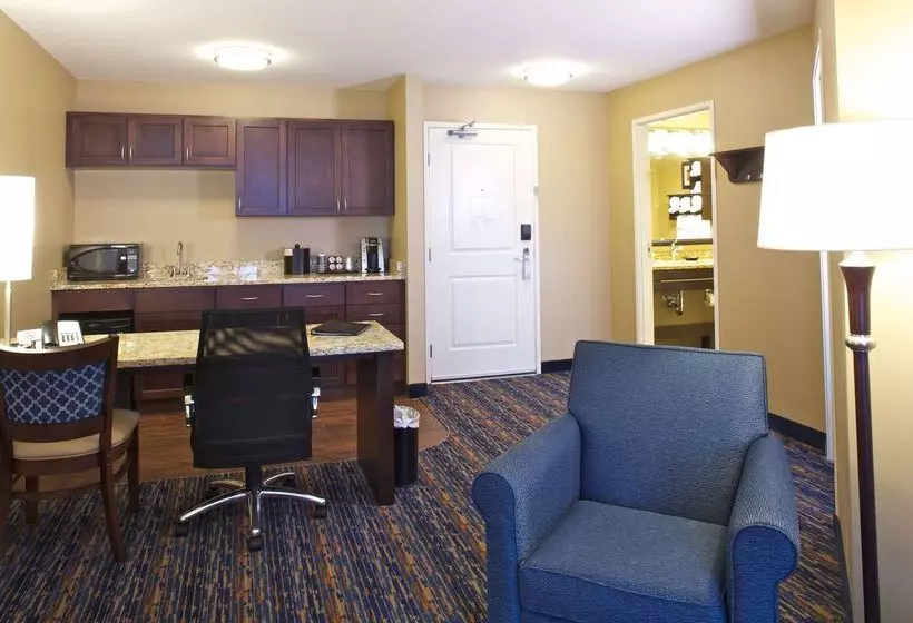 Grandstay Hotel & Suites Mount Horeb   Madison