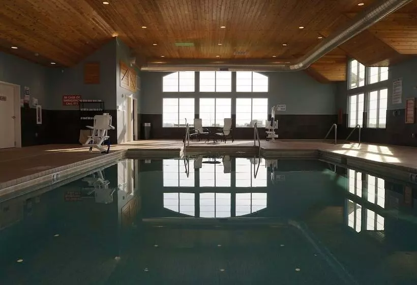 Grandstay Hotel & Suites Mount Horeb   Madison