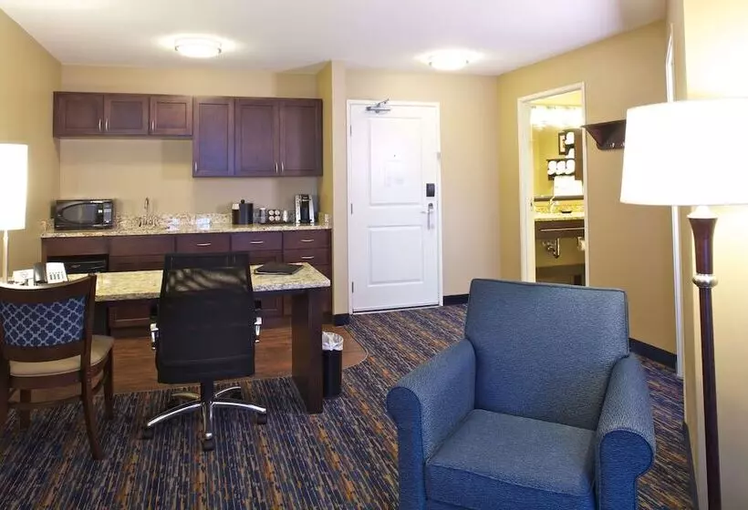 Grandstay Hotel & Suites Mount Horeb   Madison
