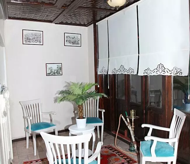 هتل Kadi Konagi Thermal