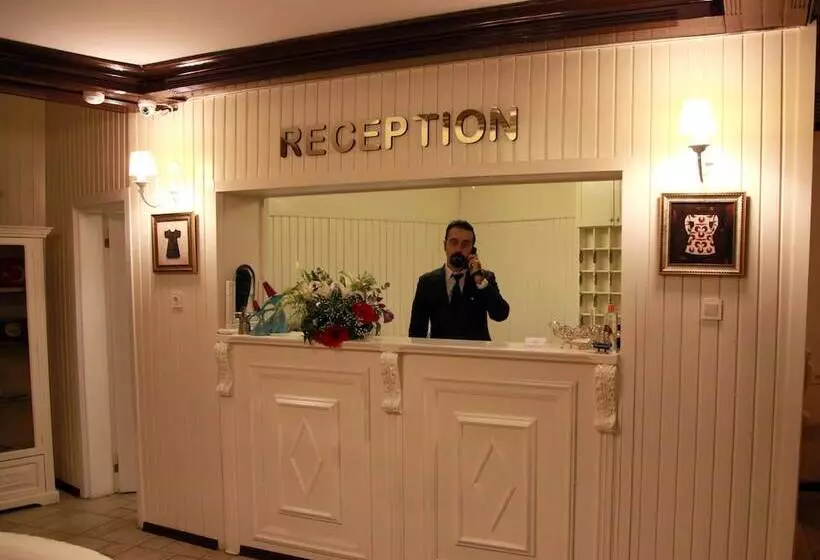 هتل Kadi Konagi Thermal