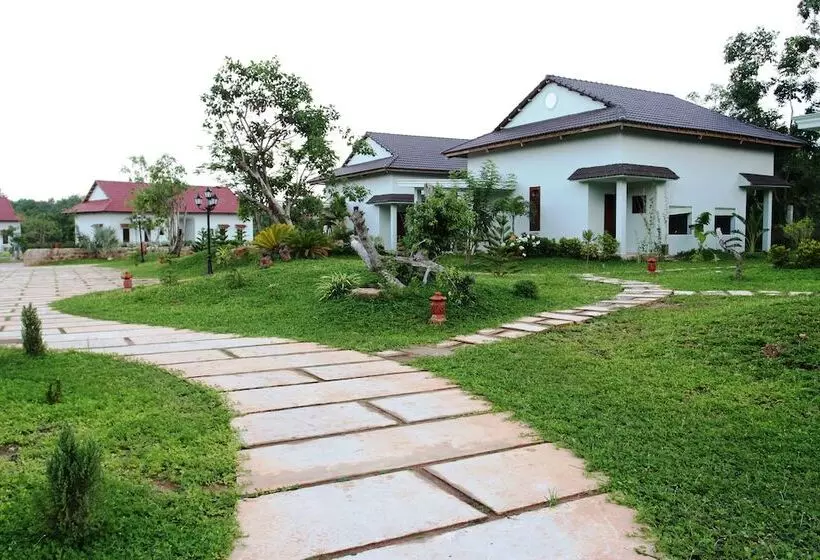 هتل Montana Resort