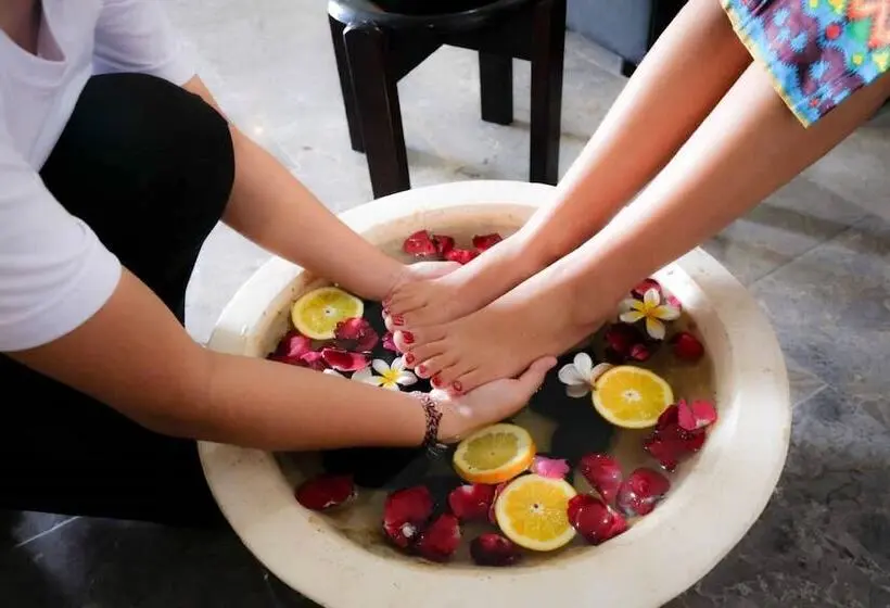 ホテル Nikhila Seminyak Bali