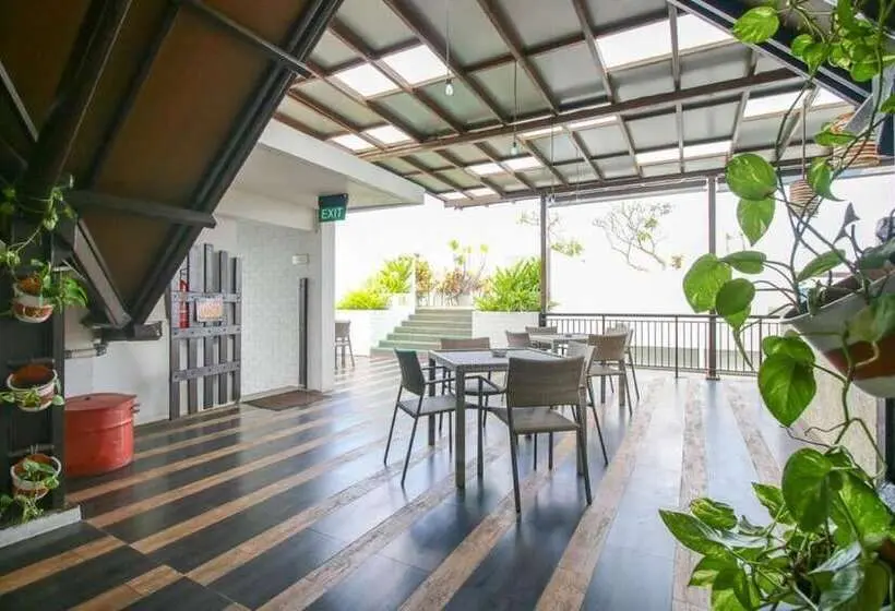 ホテル Nikhila Seminyak Bali