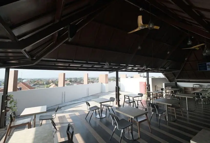 ホテル Nikhila Seminyak Bali