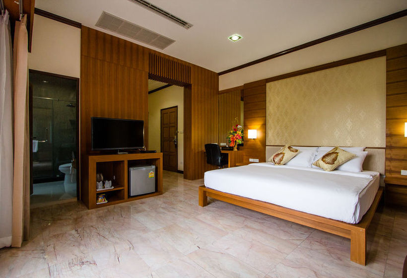 Отель Phuplaces Bangsaen