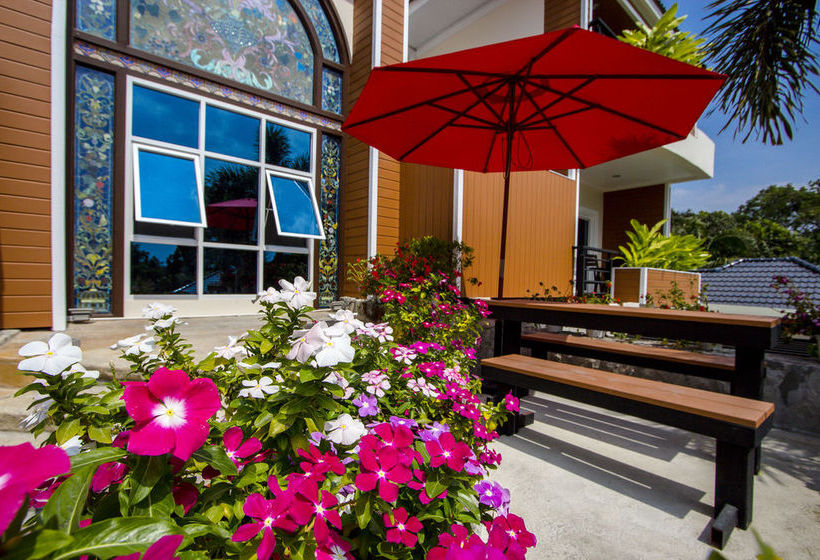 Отель Phuplaces Bangsaen