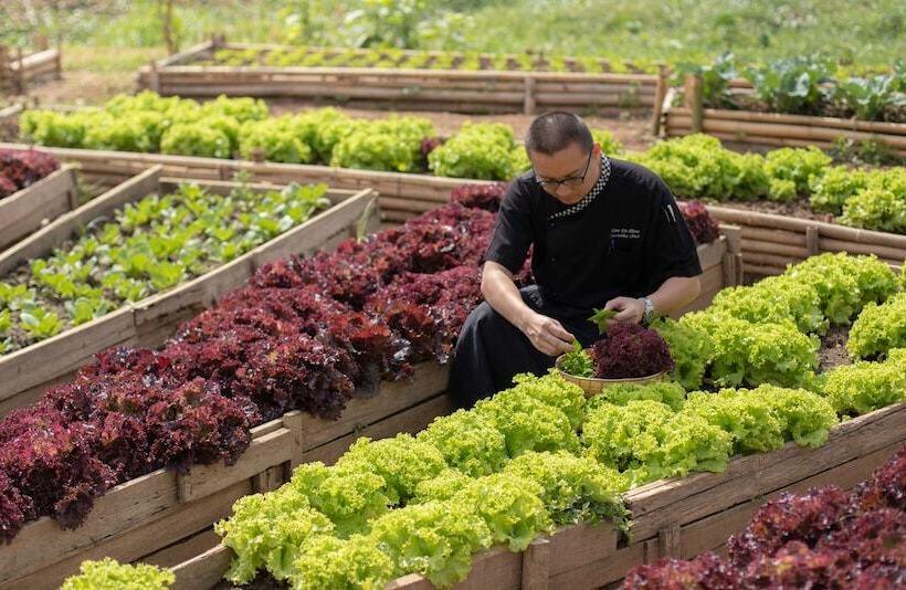 هتل Sanctum Inle Resort