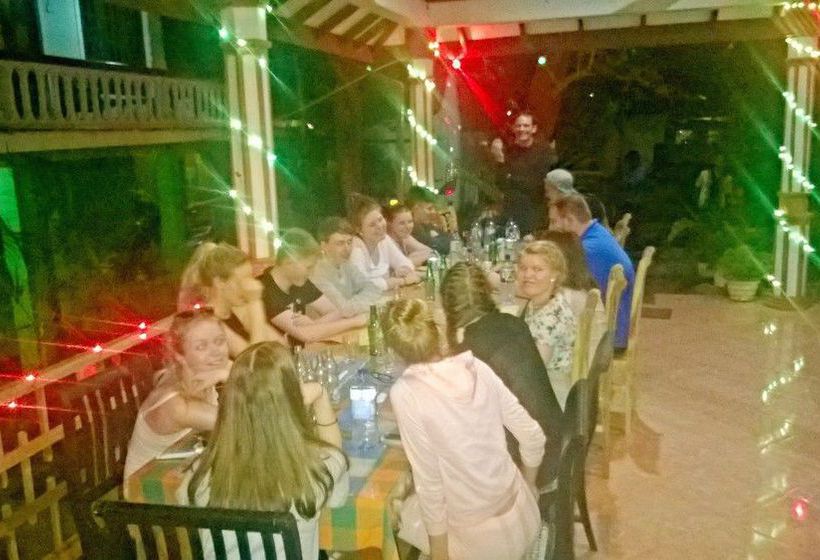 בית מלון כפרי Sigiri Holiday Inn